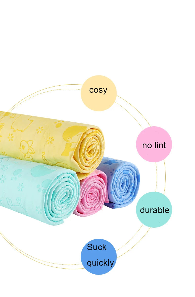 Quick-Dry Synthetic Deerskin Pet Bath Towel - Super Absorbent, Lint-Free, Soft & Includes Storage Bucket