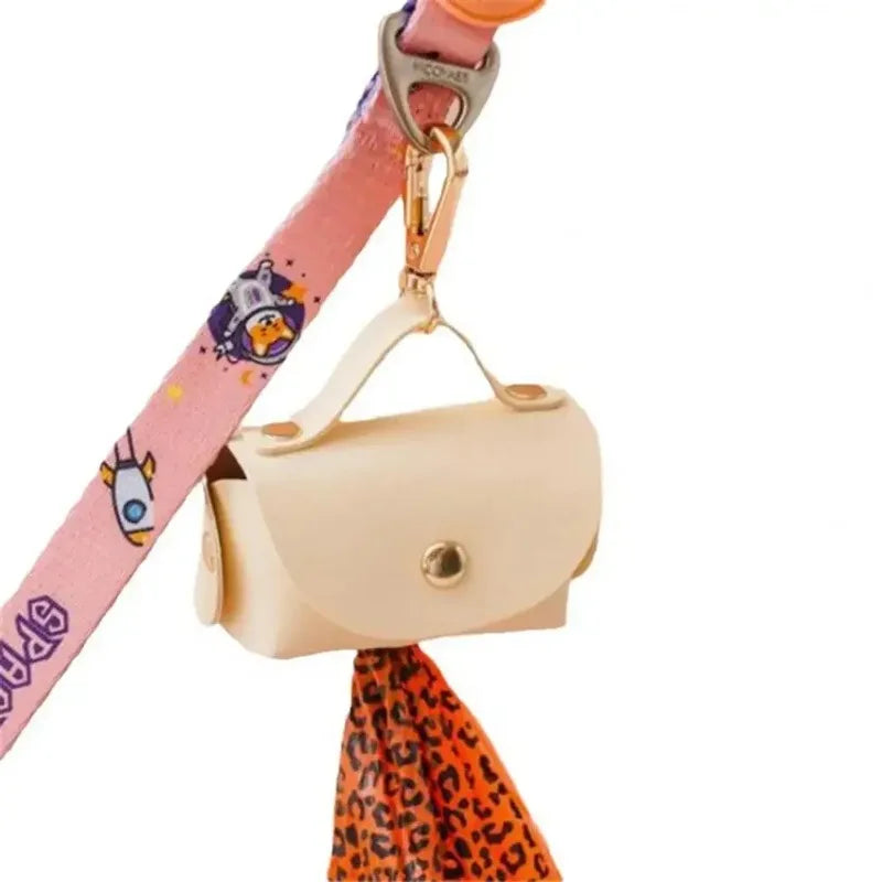 Leather Waste Bag Dispenser ，Dog Poop Bag Holder with Metal Clip for Leash Belt ，Portable Doggy Poop Bags Holder